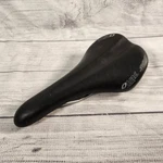 Oval Concepts 300 Road Bike Saddle Black Steel Rails Bicycle Seat Unisex. Fixed Price $25.00.