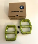 Spank Spoon 90 Platform Pedals Concave Alloy Body Replaceable Pins Green. Fixed Price $84.00.