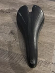Bontrager VL-1151 Bike Saddle Mtb Racing Road Bicycle Seat Black Used. Fixed Price $19.99.