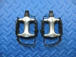 Wellgo LU-897 Bicycle Pedals Left/right Alloy. Fixed Price $14.99.
