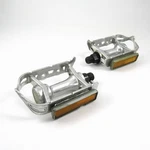 Hti A19 Quill Pedals With Cat Eye Reflectors. Fixed Price $18.00.