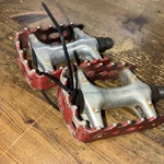Red Wellgo Pedals 9/16 In Old School Bmx LU-965. Fixed Price $17.95.