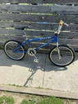 Viper Bmx Elf Blast Bars 20 Xl 21 Tt. Fixed Price $400.00.