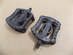 Old School Bmx Gt Wings Pedals VP-910 1/2". Fixed Price $47.00.
