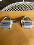 Vintage Look Cycling PP156 9/16 White Road Racing Bike Bicycle Pedals Arc. Fixed Price $20.00.
