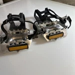 Wellgo Bicycle Pedals Pair Straps Cage Top Reflectors MT-14 Zavs. Fixed Price $21.82.