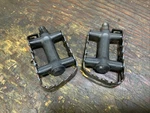 Sakae MTP-170 Flat Platform Mountain Touring Bike Pedals 9/16. Fixed Price $15.00.
