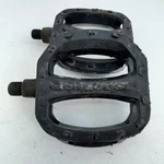 Mongoose Old School Bmx Pedals VP-585 Platform 1/2 In Opc 1PC 90S 00S A2. Fixed Price $10.99.