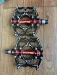 Mzyrh" (HD-001-1) 3 Bearing Flat Pedal Black/red. Fixed Price $127.71.