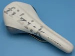 Nos Fi:zi'k Antares Vs White & Gray 142MM K:ium Rail Saddle Msrp $150. Fixed Price $55.99.