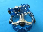 Bikes Bmx Blue Silver Bear Trap Pedals 9/16" Set With Reflectors - New. Fixed Price $45.00.