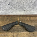 Wtb Comfort Zone Ergonomic Lock-on Handlebar Grips Pair Black Mtb Hybrid Bike. Fixed Price $21.61.