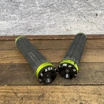 Cannondale Handlebar Grips Pair Black Green Lock-on Ends Mtb Mountain Bike. Fixed Price $19.99.