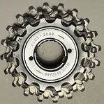 Zeus 2000 5V Alloy Freewheel, Speed 14-20, Bcs Threads. Fixed Price $102.00.