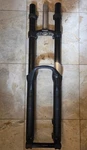 Rockshox Boxxer Rc 27.5'' 200MM Coil Dh Mtb 48MM Offset Fork Suspension. Fixed Price $150.00.