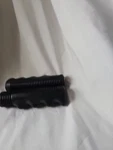 Hunt Wilde Grips Black 1/4". Fixed Price $8.88.