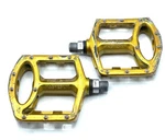 Wellgo MG-1 Magnesium Flat/platform Pinned Gold 9/16" Mountain Bike Pedals Bmx. Fixed Price $84.70.