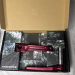 Race Face Turbine Cinch Crankset 175MM Red Brand New Box Mtb. Fixed Price $169.00.
