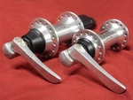 Excellent 2002 Shimano HB/FH-4400 Tiagra 32 Hole 9/10 Cassette Hubs & Skewers. Fixed Price $57.95.